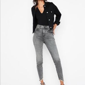 Express Perfect Stretch Denim Jeans size 6 NWT